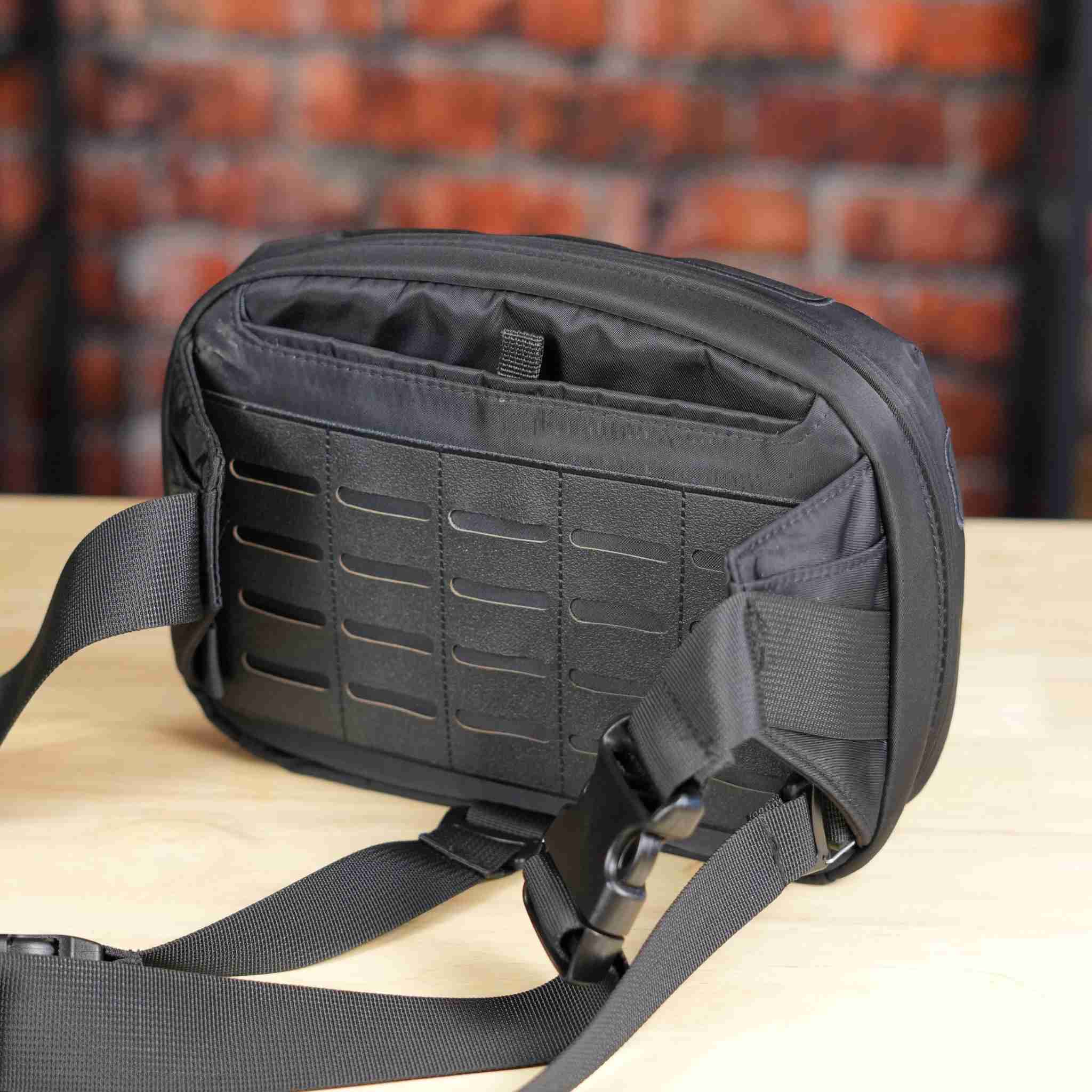 Renegade Large Blackout – Grab Bags