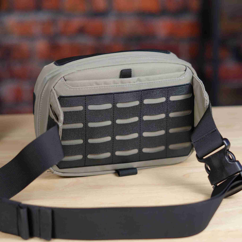 Renegade Small Slate Tan