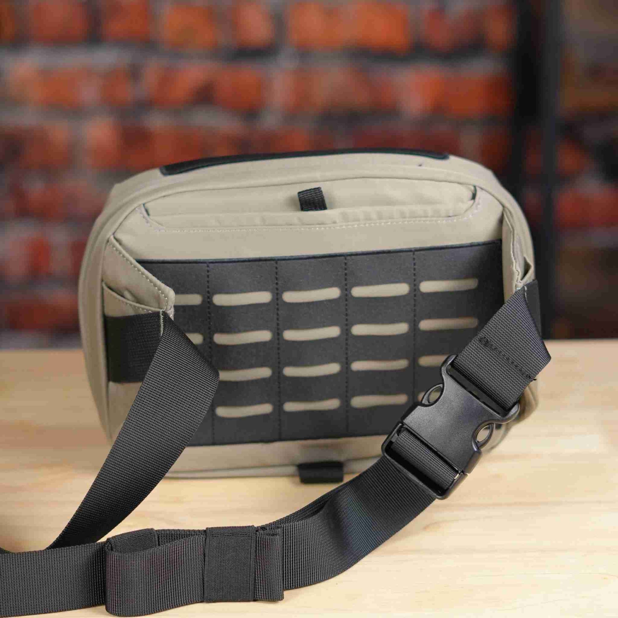 Renegade Large Slate Tan