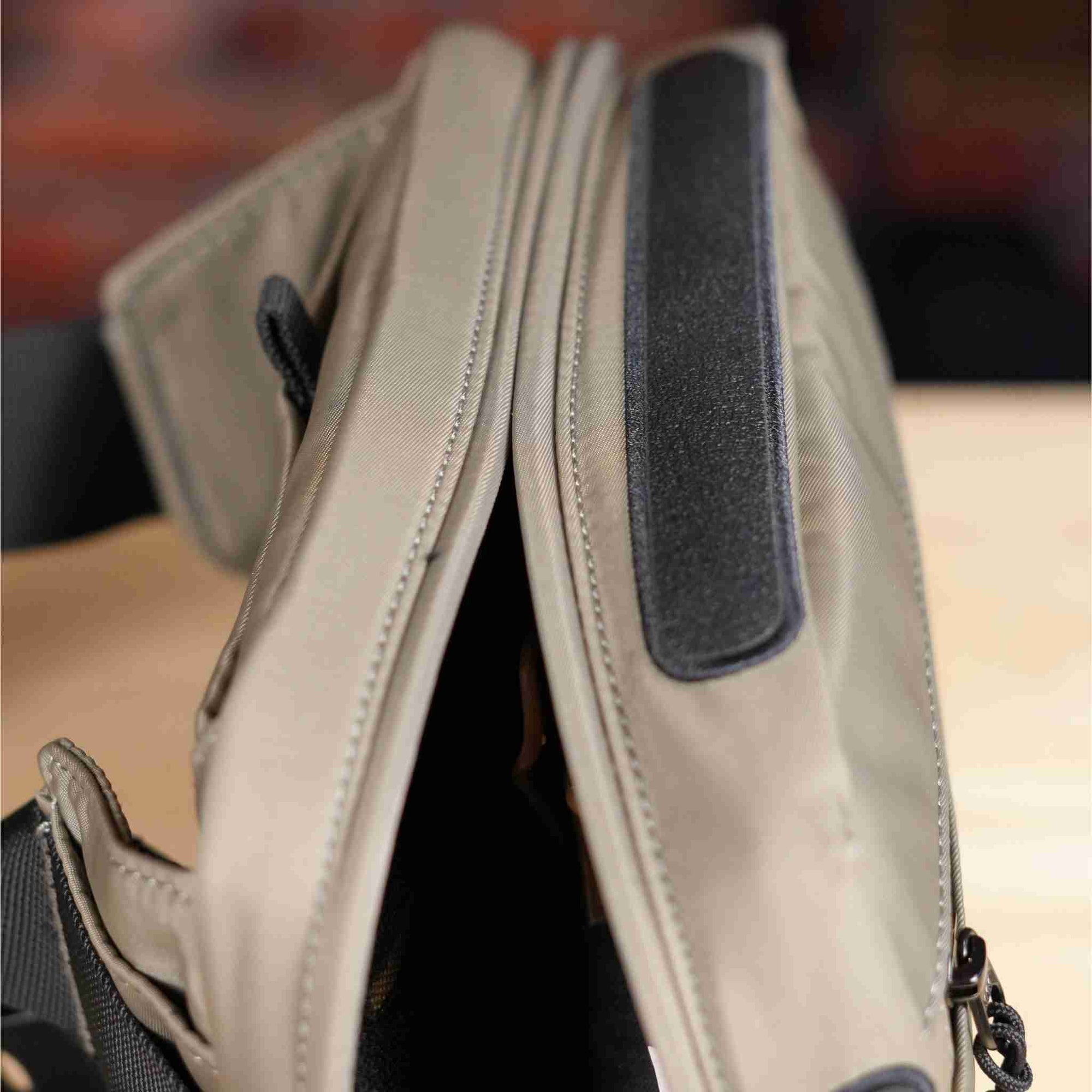 Renegade Large Slate Tan