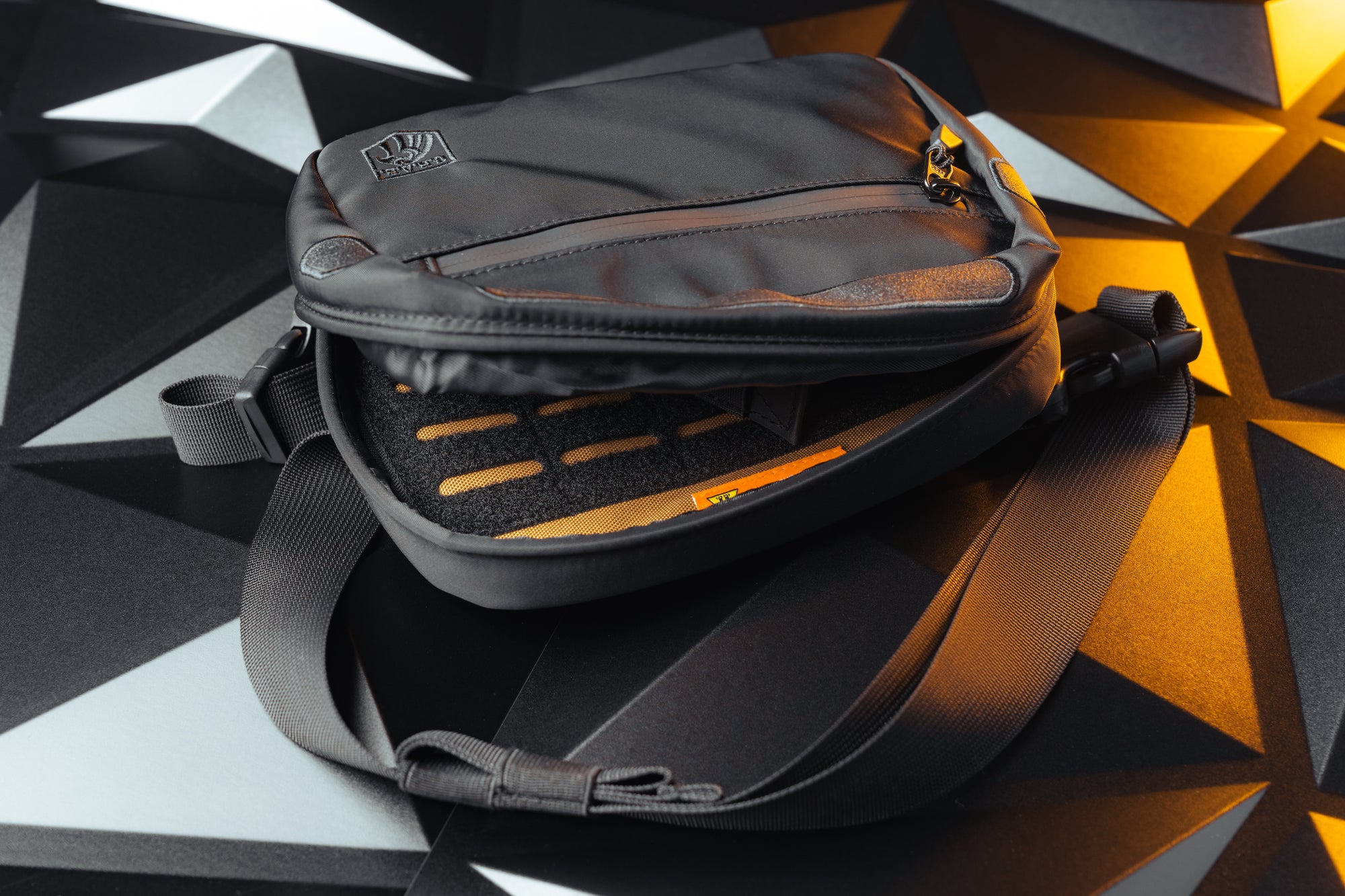 Renegade Large (Pre-Order)