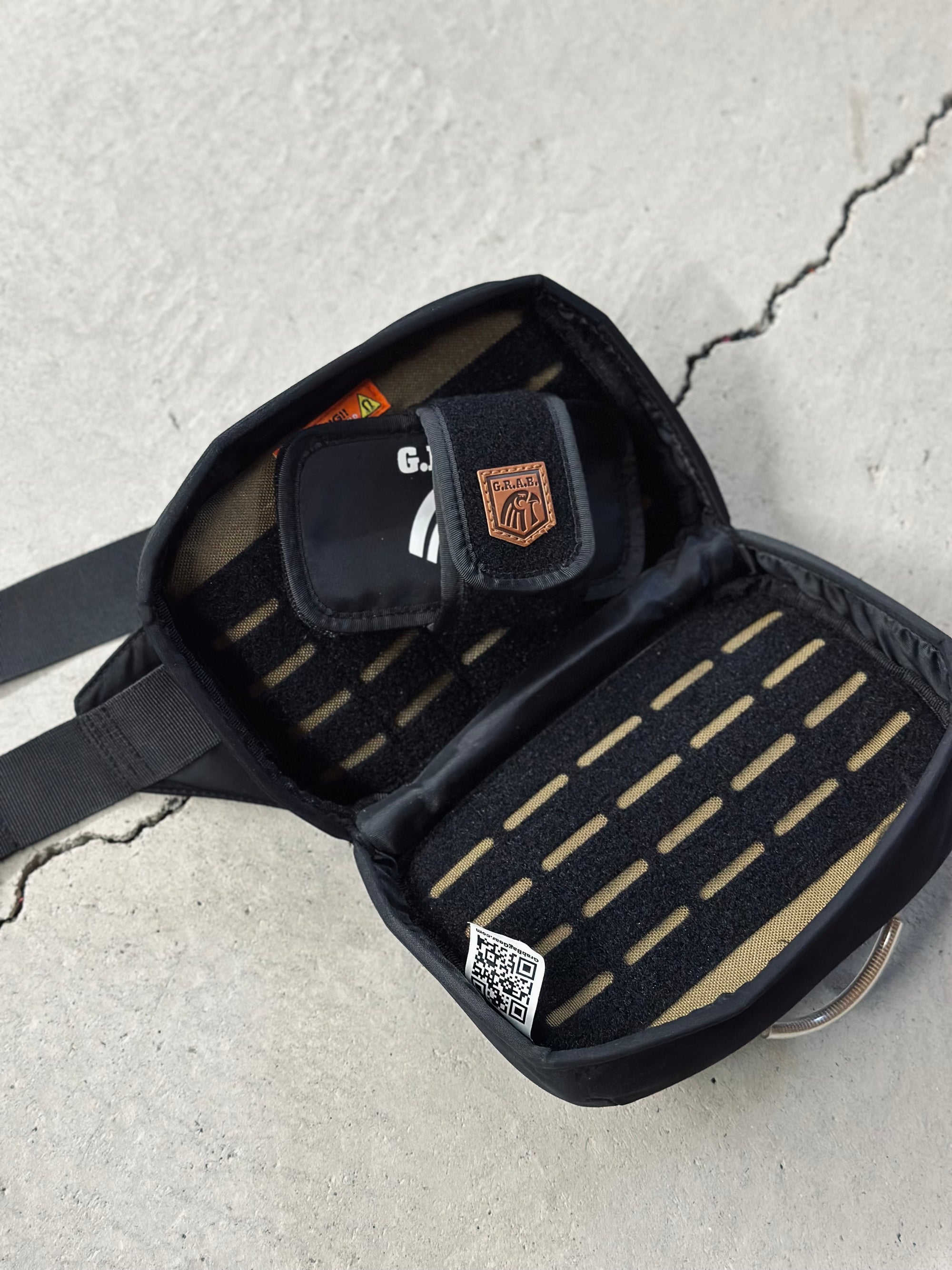 GRAB Universal Holster