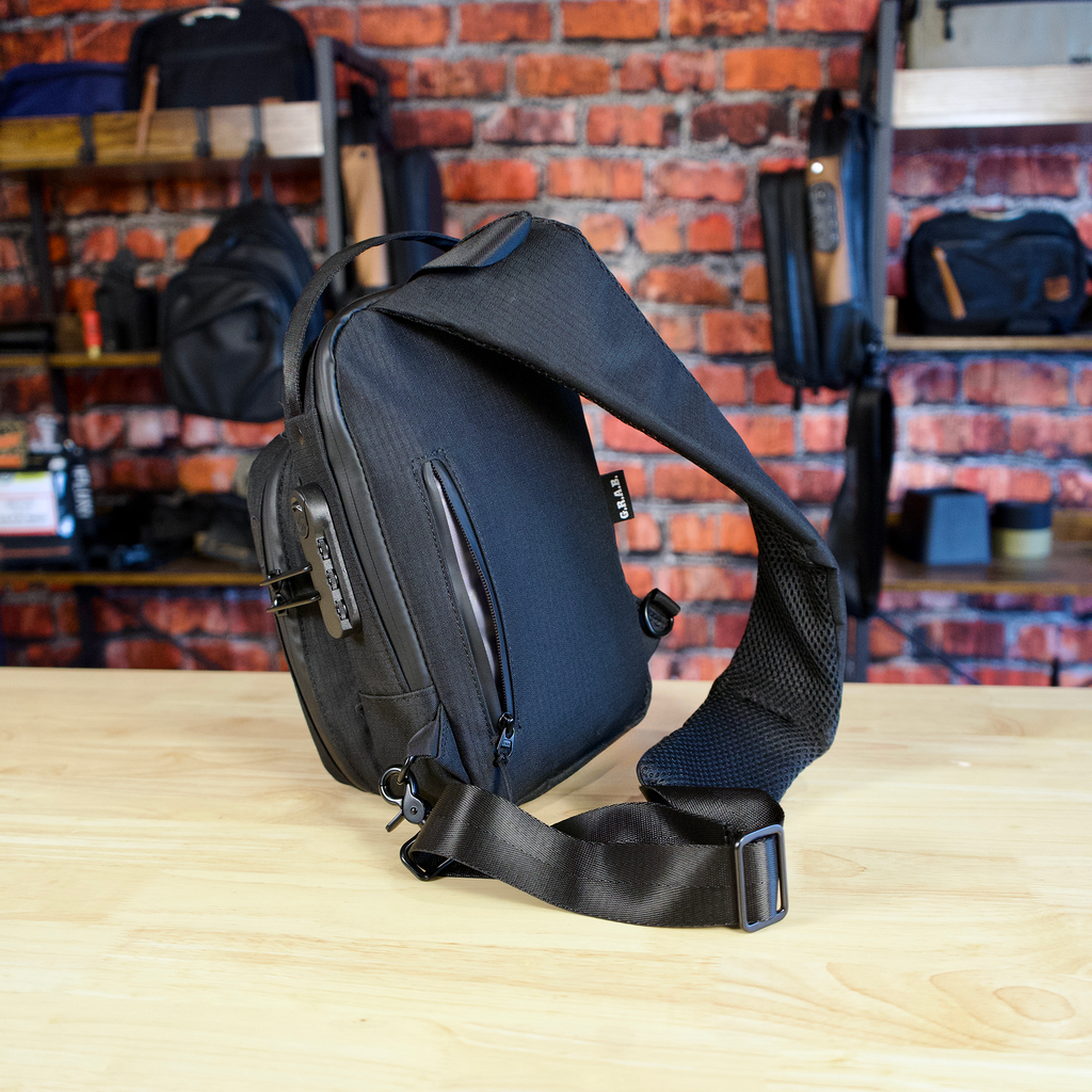 Watchman Blackout Small